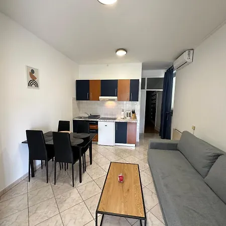 Amko דירה פורץ