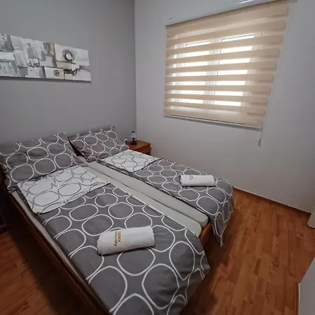 Amko דירה פורץ